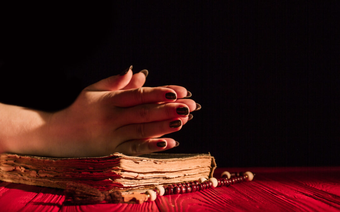 Come ha fatto questa donna a trasformare la sua fede in un business da 10.000 € al mese?